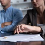 Divorțul la orizont: 2 semne invizibile care arată că o